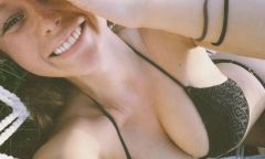 Заказать девушку от 800 грн. в час (Юля, 20 лет)